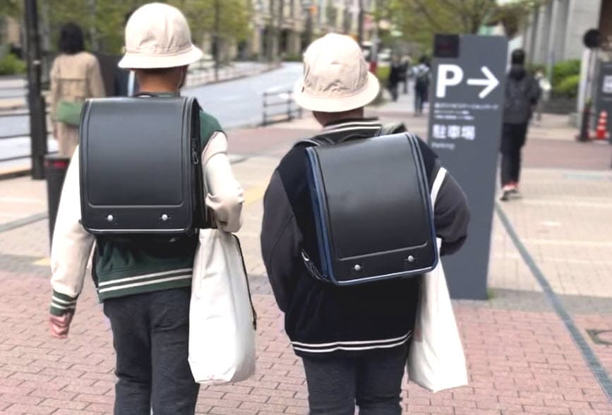 日本の小学生ランドセルは5.6万円?高い理由と台湾での購入価値を解説
